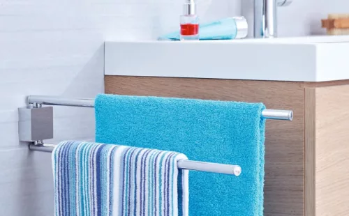 Törölközőtartó, Tesa Ekkro kétkaros törölközőtartó, ragasztós rögzítésű, króm